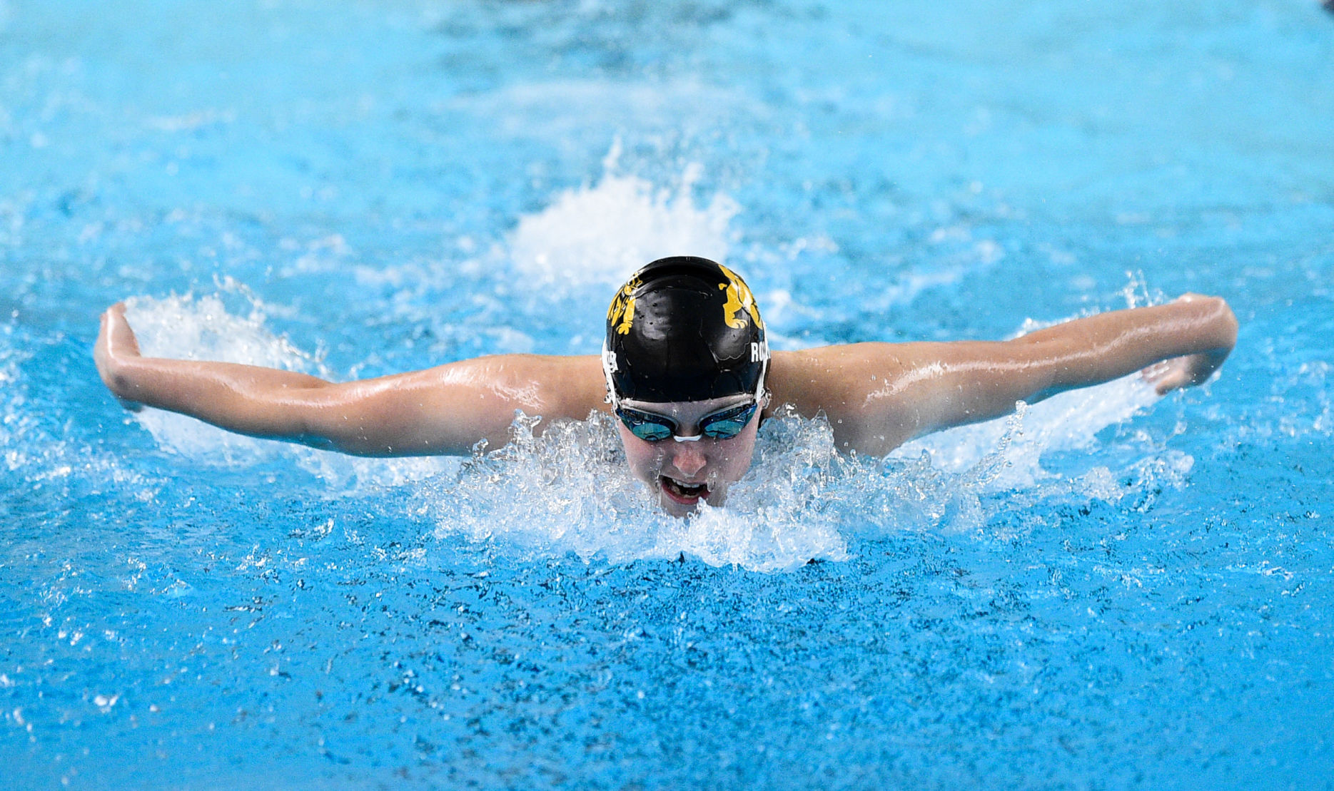 100819-qct-spt-bett-pv-swimming-019a.JPG